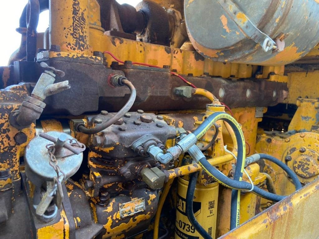 Колесен товарач CAT 966 C: снимка 17