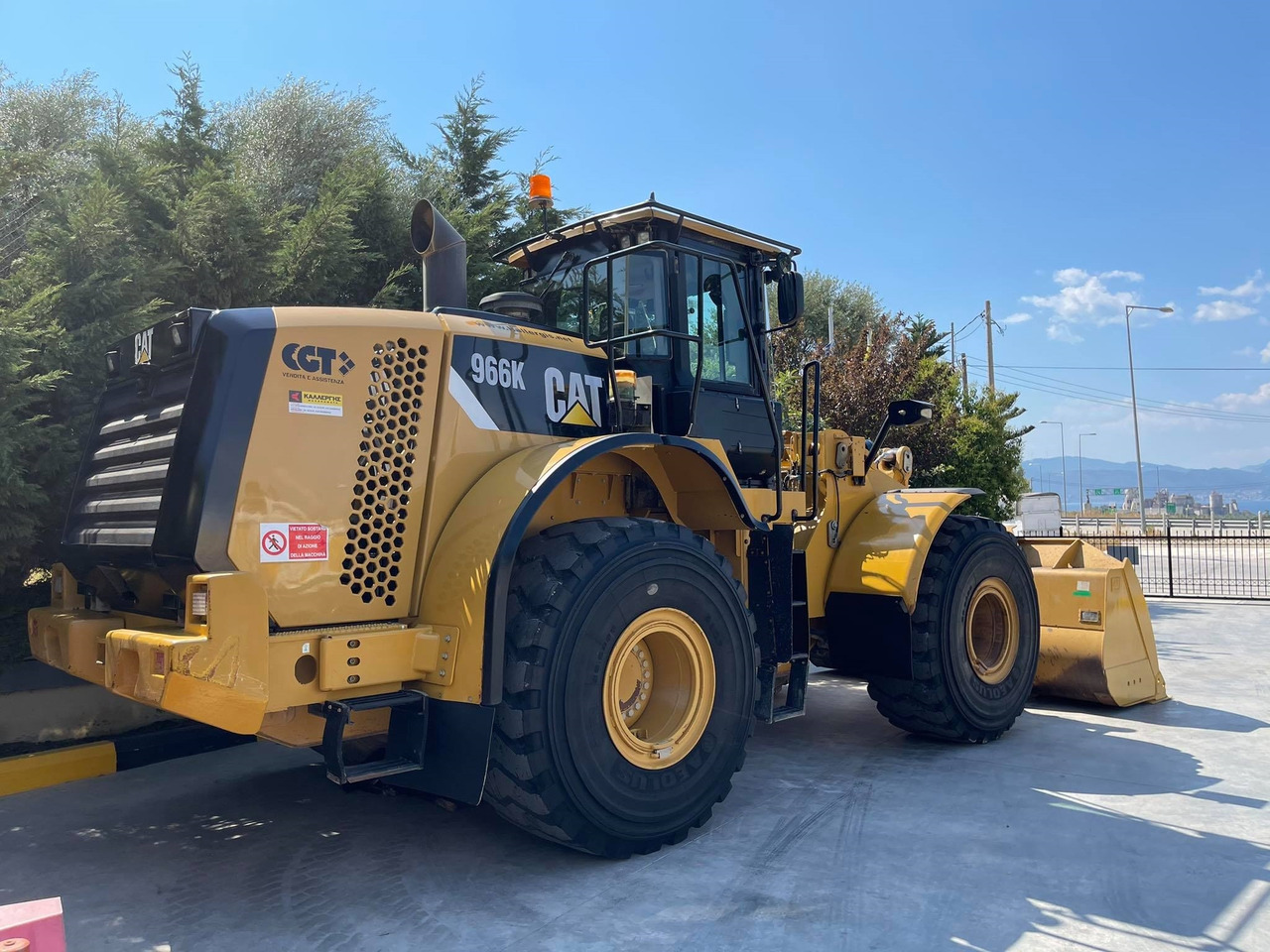 Лизинг на CAT 966K  CAT 966K: снимка 18