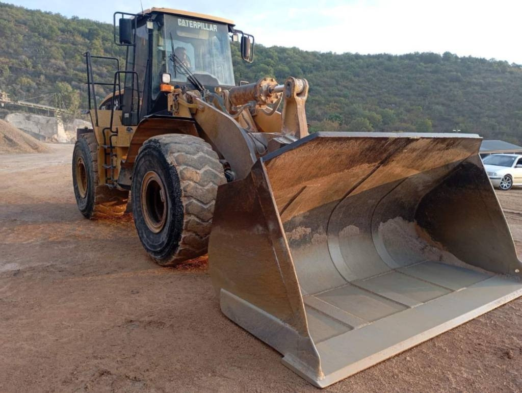 CAT 972 G II  - Колесен товарач: снимка 2 CAT 972 G II  - Колесен товарач: снимка 2