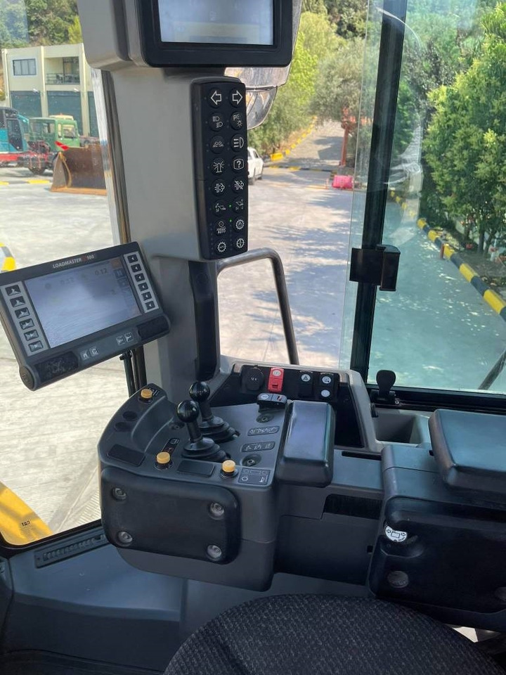Колесен товарач CAT 972M II: снимка 12