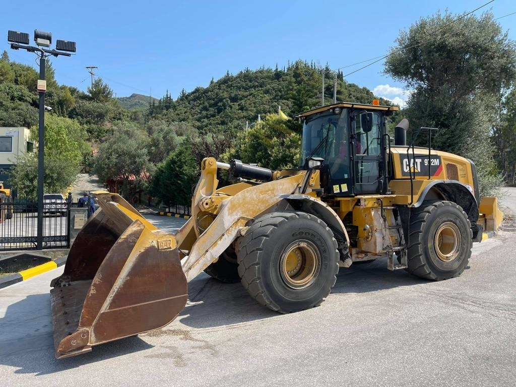 Колесен товарач CAT 972M II: снимка 8