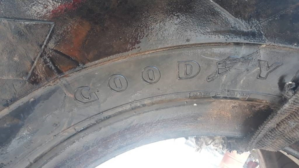 Goodyear 29.5-29 L3 - Гума за Строителна техника: снимка 5 Goodyear 29.5-29 L3 - Гума за Строителна техника: снимка 5