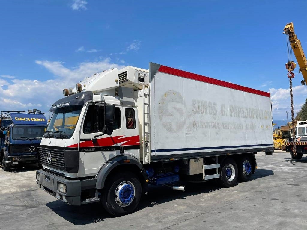 Mercedes-Benz 2435L - Рефрижератор камион: снимка 4 Mercedes-Benz 2435L - Рефрижератор камион: снимка 4