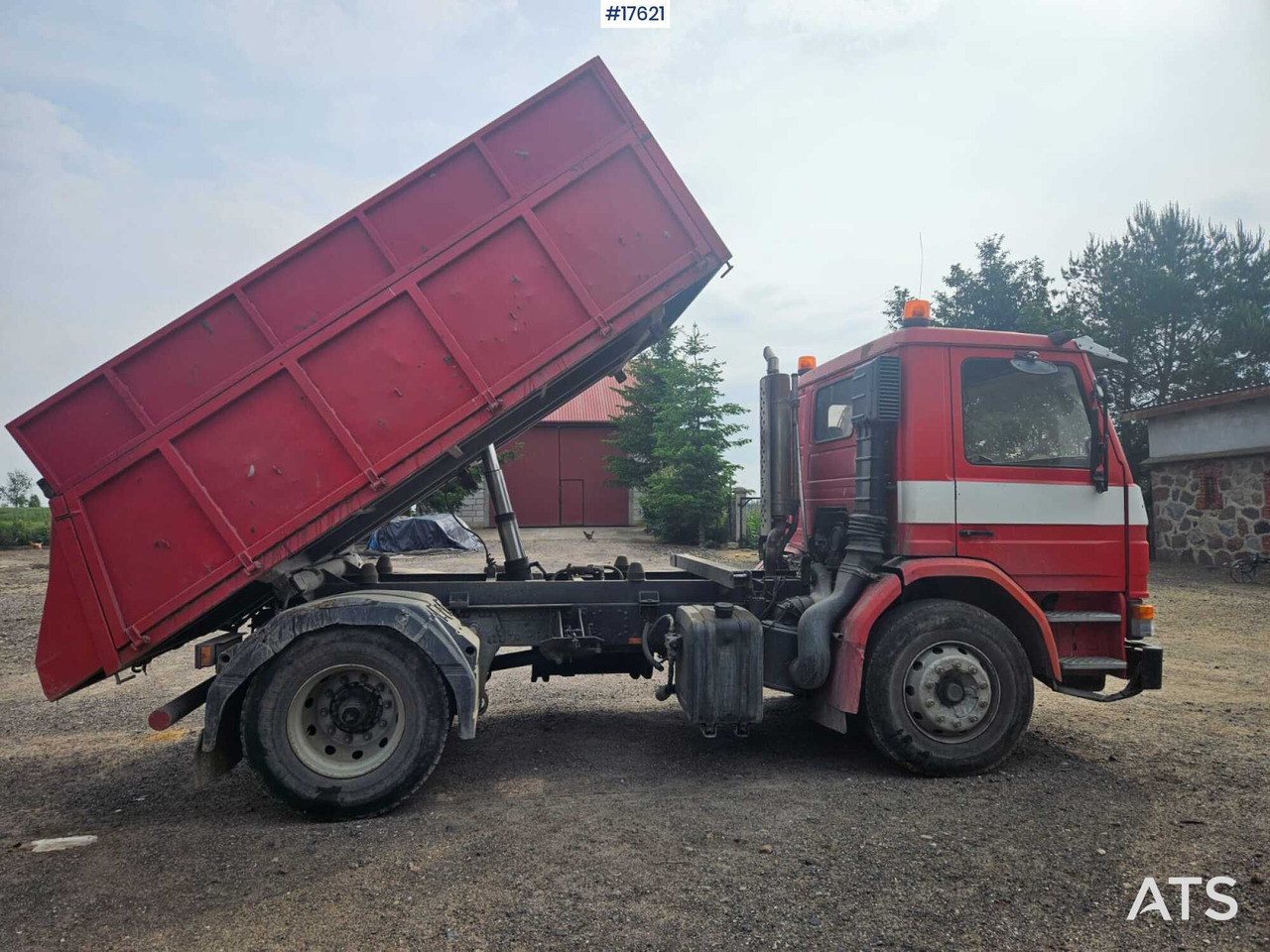 1996 Scania 93M 280 - Самосвал камион: снимка 4 1996 Scania 93M 280 - Самосвал камион: снимка 4