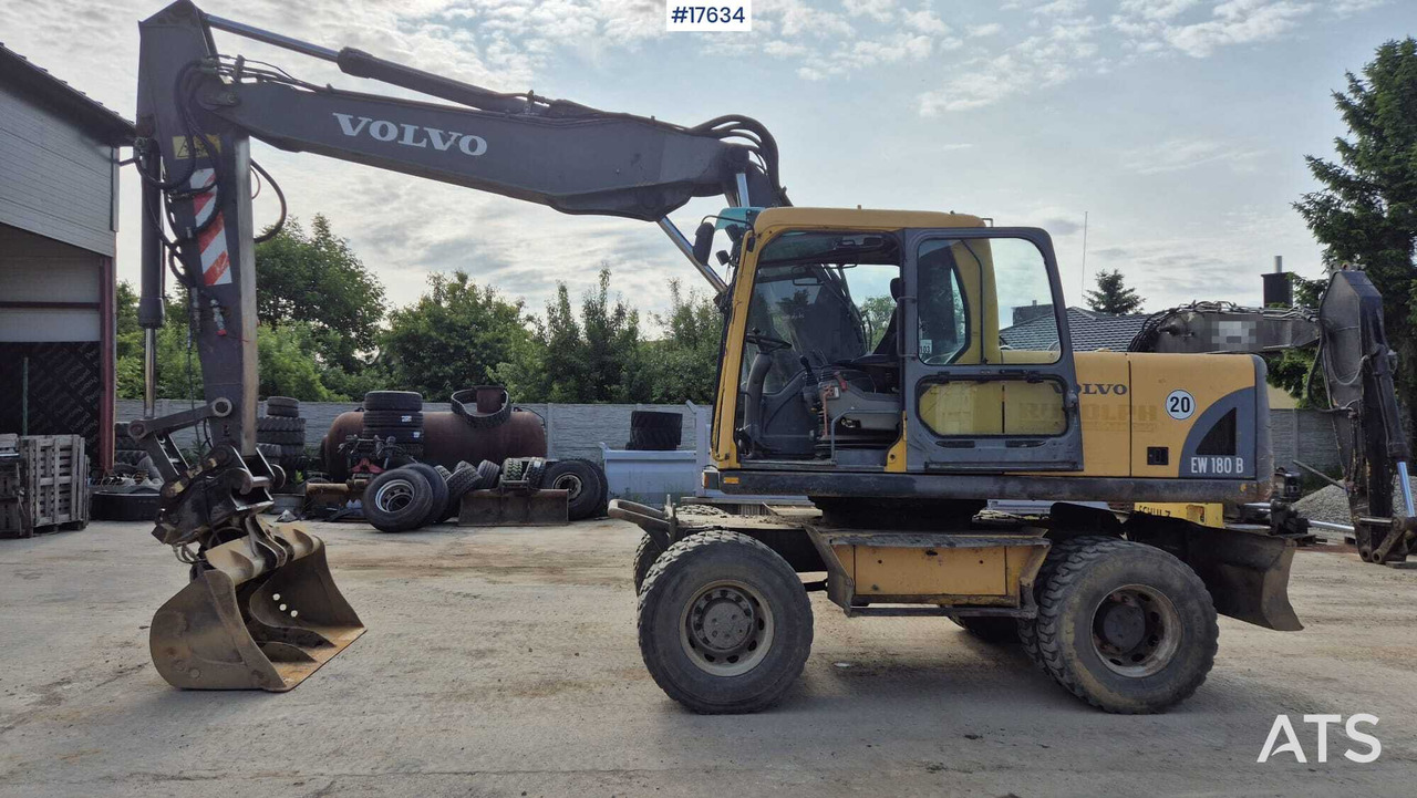 2004 Volvo EW 180 B - Колесен багер: снимка 3 2004 Volvo EW 180 B - Колесен багер: снимка 3