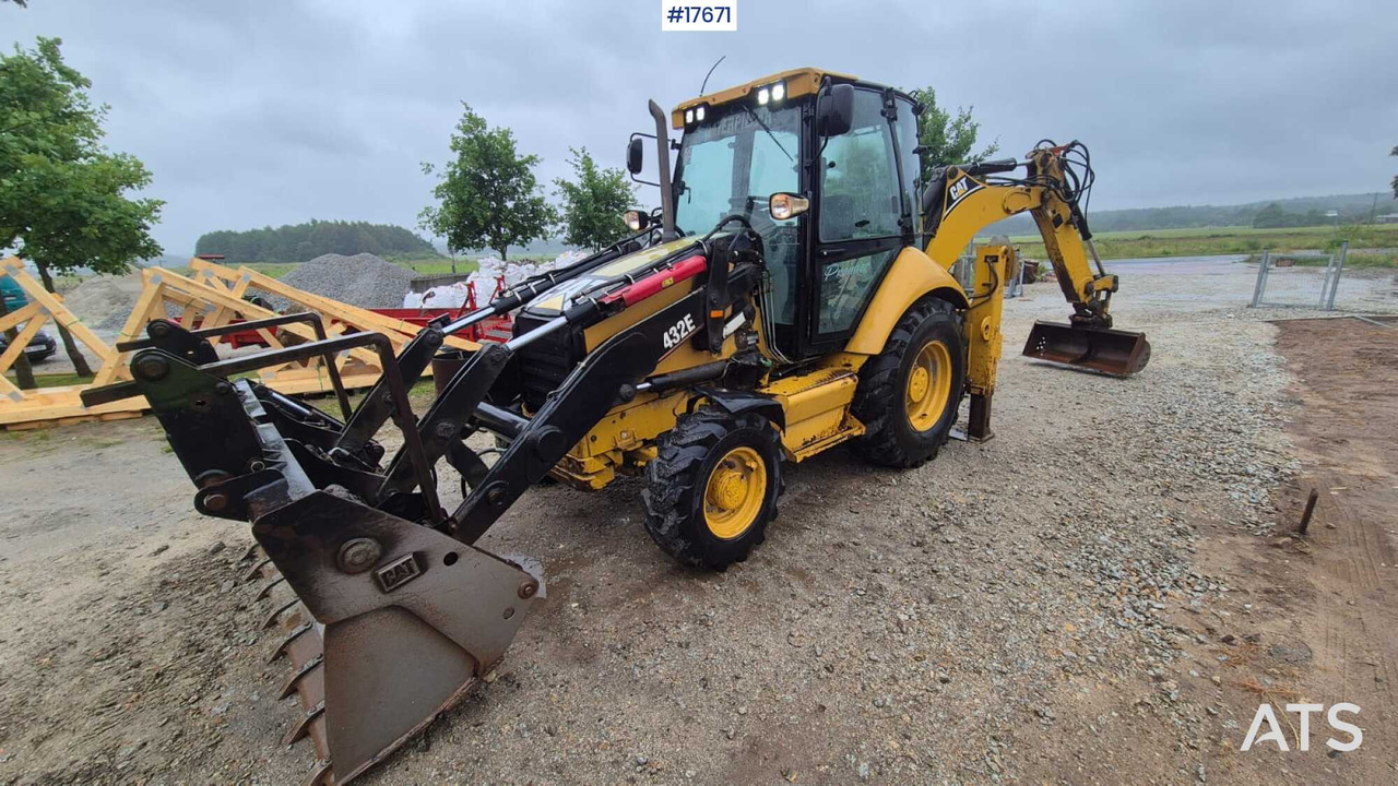 2007 CAT 432E - Багер-товарач: снимка 3 2007 CAT 432E - Багер-товарач: снимка 3