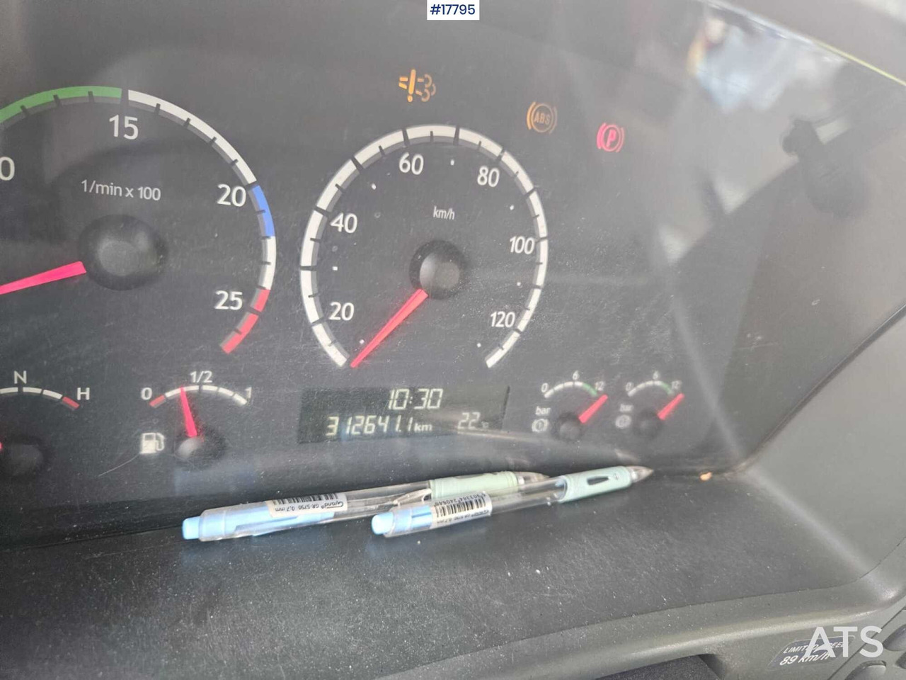 Бордови камион, Камион с кран 2007 Scania P 340: снимка 18 Бордови камион, Камион с кран 2007 Scania P 340: снимка 18