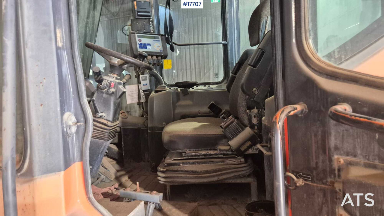 2008 Doosan DL500 (object to repair) - Колесен товарач: снимка 5 2008 Doosan DL500 (object to repair) - Колесен товарач: снимка 5