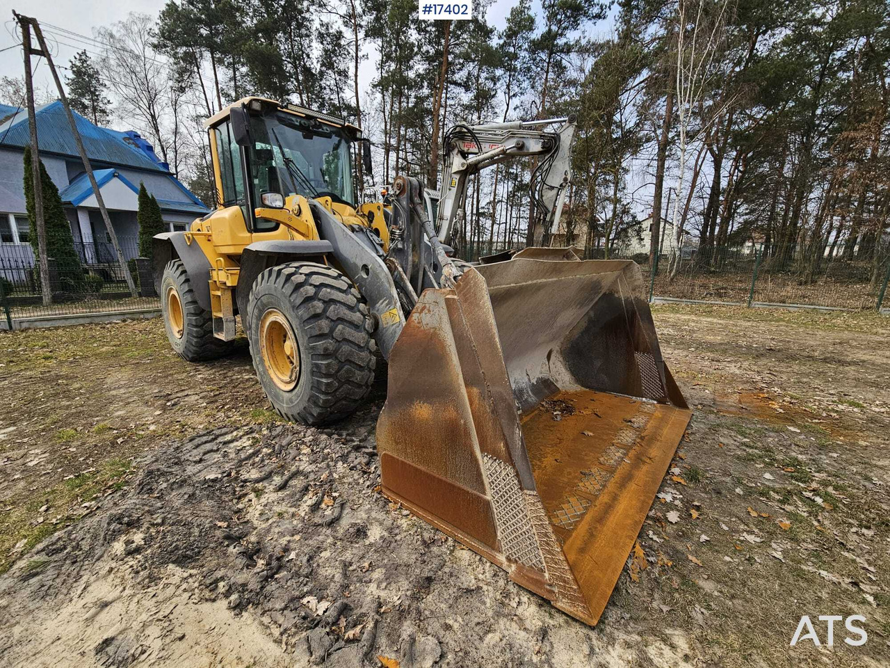 2011 Volvo L120F - Колесен товарач: снимка 2 2011 Volvo L120F - Колесен товарач: снимка 2