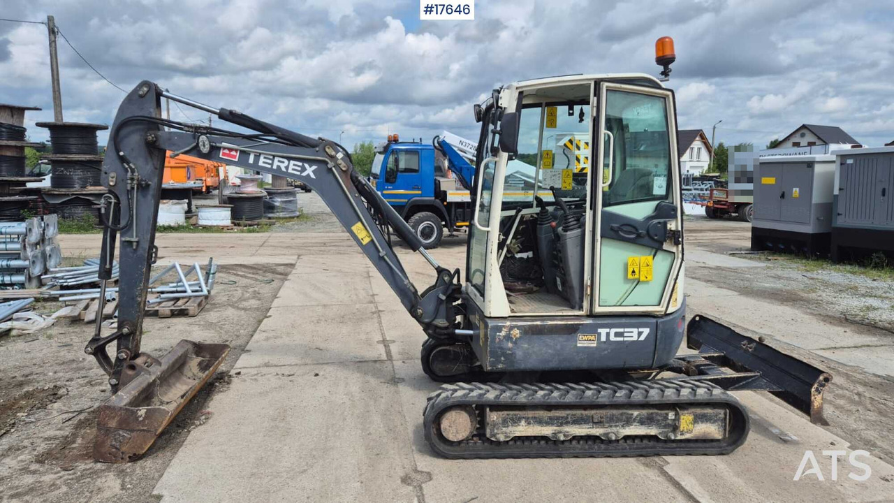 2012 Terex TC 37 - Мини багер: снимка 3 2012 Terex TC 37 - Мини багер: снимка 3
