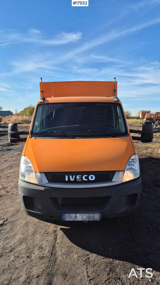 IVECO 35S14D double cab with box body (2011) - Друга техника: снимка 4 IVECO 35S14D double cab with box body (2011) - Друга техника: снимка 4