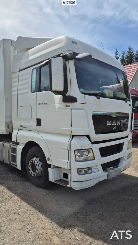 Truck tractor MAN TGX 14.440 (2011) - Друга техника: снимка 4 Truck tractor MAN TGX 14.440 (2011) - Друга техника: снимка 4
