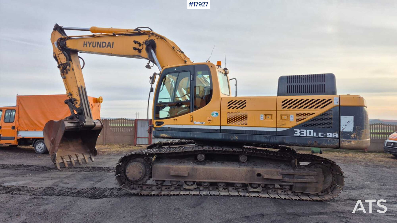 Hyundai 330LC-9A Crawler Excavator (2015) - Верижен багер: снимка 1 Hyundai 330LC-9A Crawler Excavator (2015) - Верижен багер: снимка 1