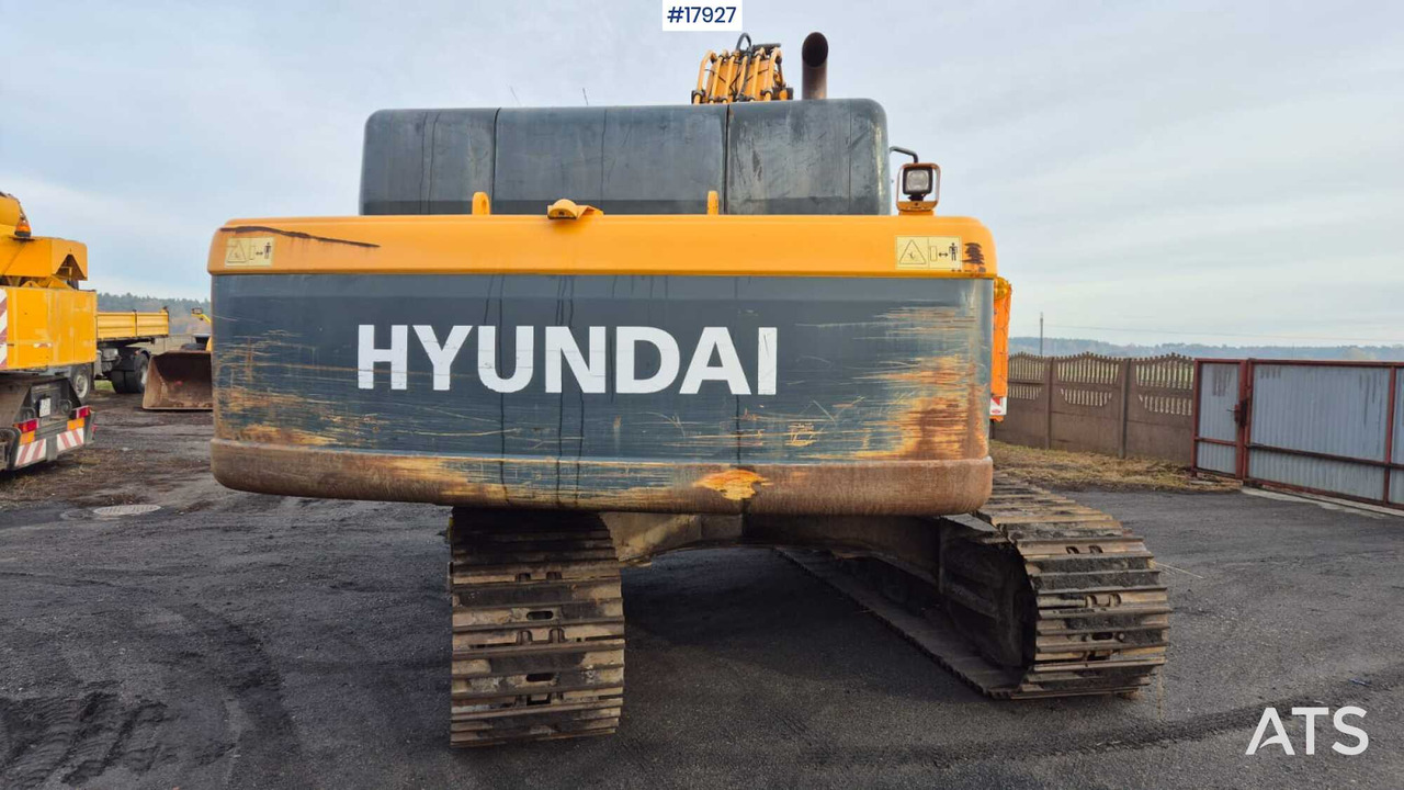 Hyundai 330LC-9A Crawler Excavator (2015) - Верижен багер: снимка 5 Hyundai 330LC-9A Crawler Excavator (2015) - Верижен багер: снимка 5