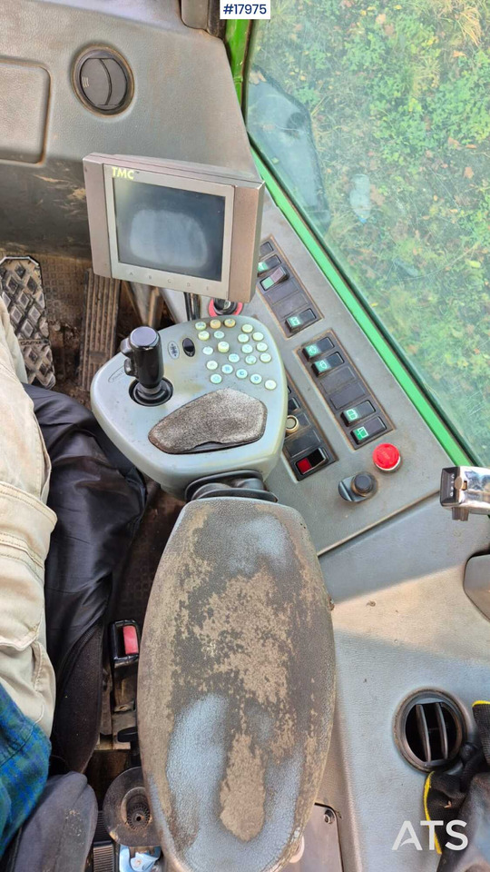 Форвардер John Deere 810D forwarder (2007): снимка 17