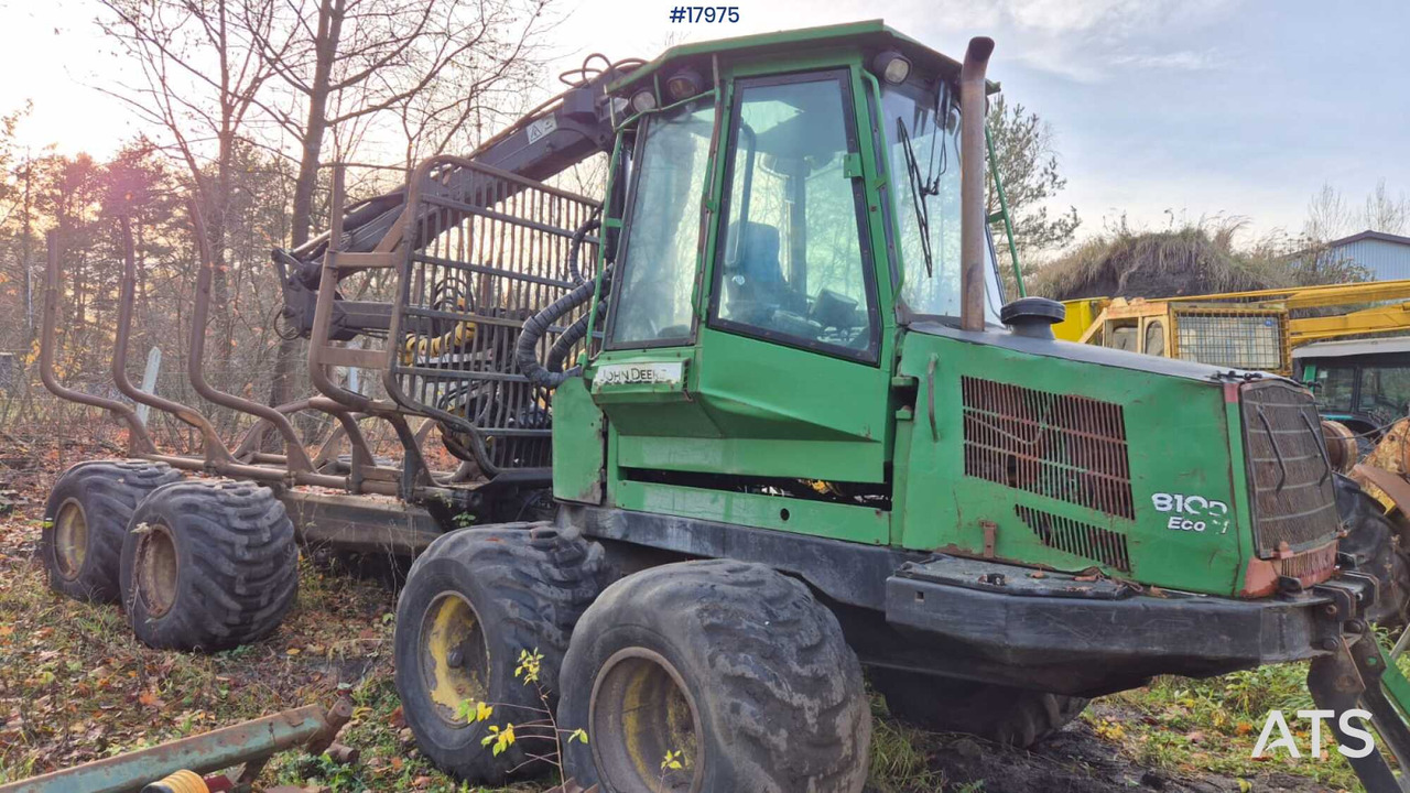 Форвардер John Deere 810D forwarder (2007): снимка 10