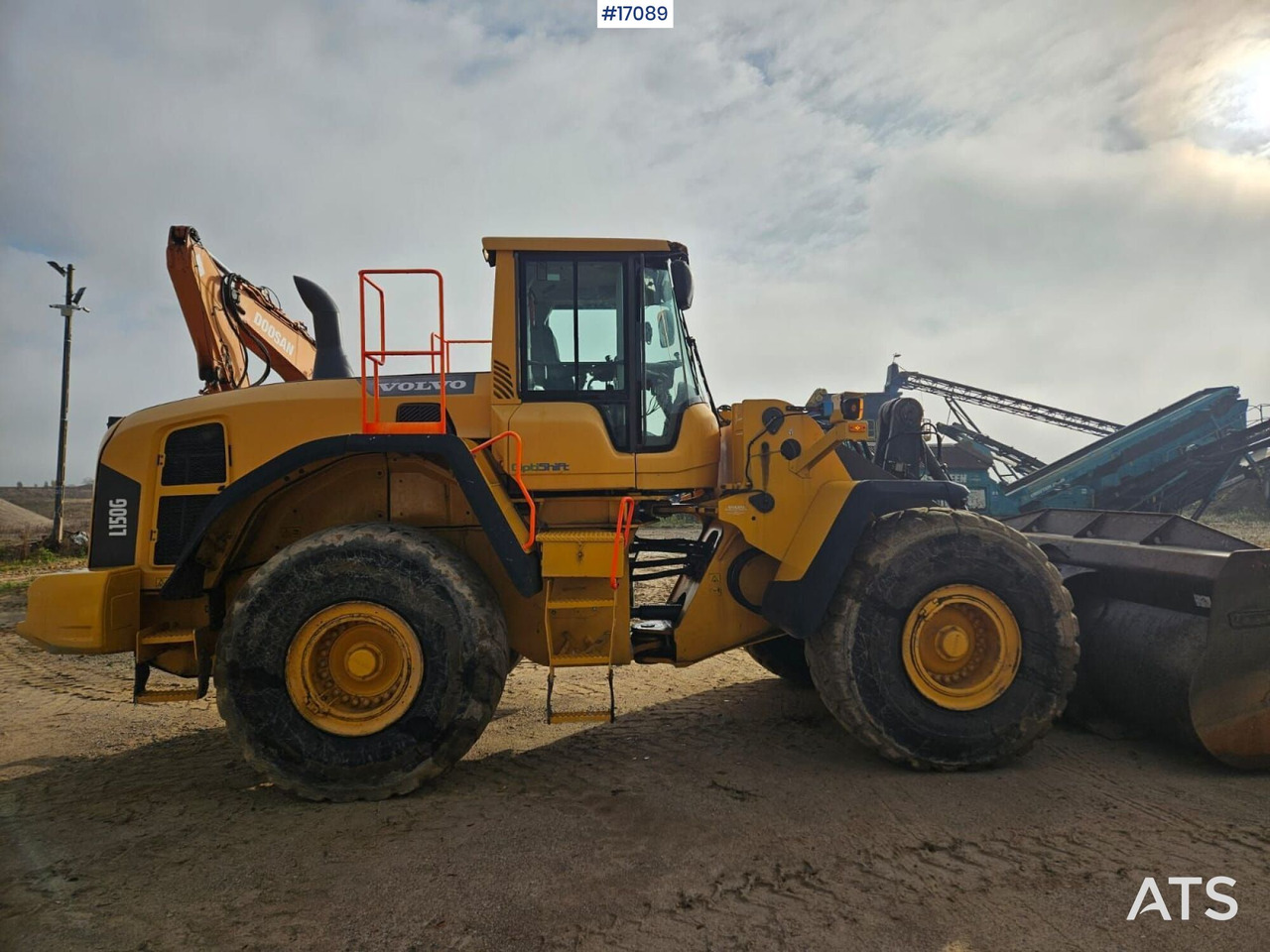 Ładowarka kołowa VOLVO L150G (2012) - Колесен товарач: снимка 5 Ładowarka kołowa VOLVO L150G (2012) - Колесен товарач: снимка 5