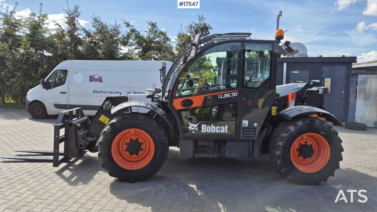 Telescopic wheel loaders BOBCAT TL35-70 (2018) - Телескопичен товарач: снимка 3 Telescopic wheel loaders BOBCAT TL35-70 (2018) - Телескопичен товарач: снимка 3