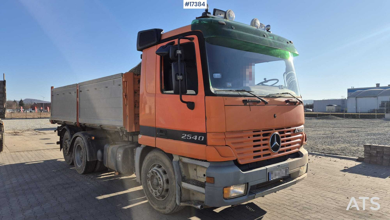 Three-axle tipper MERCEDES-BENZ ACTROS 2540 (1997) - Самосвал камион: снимка 3 Three-axle tipper MERCEDES-BENZ ACTROS 2540 (1997) - Самосвал камион: снимка 3