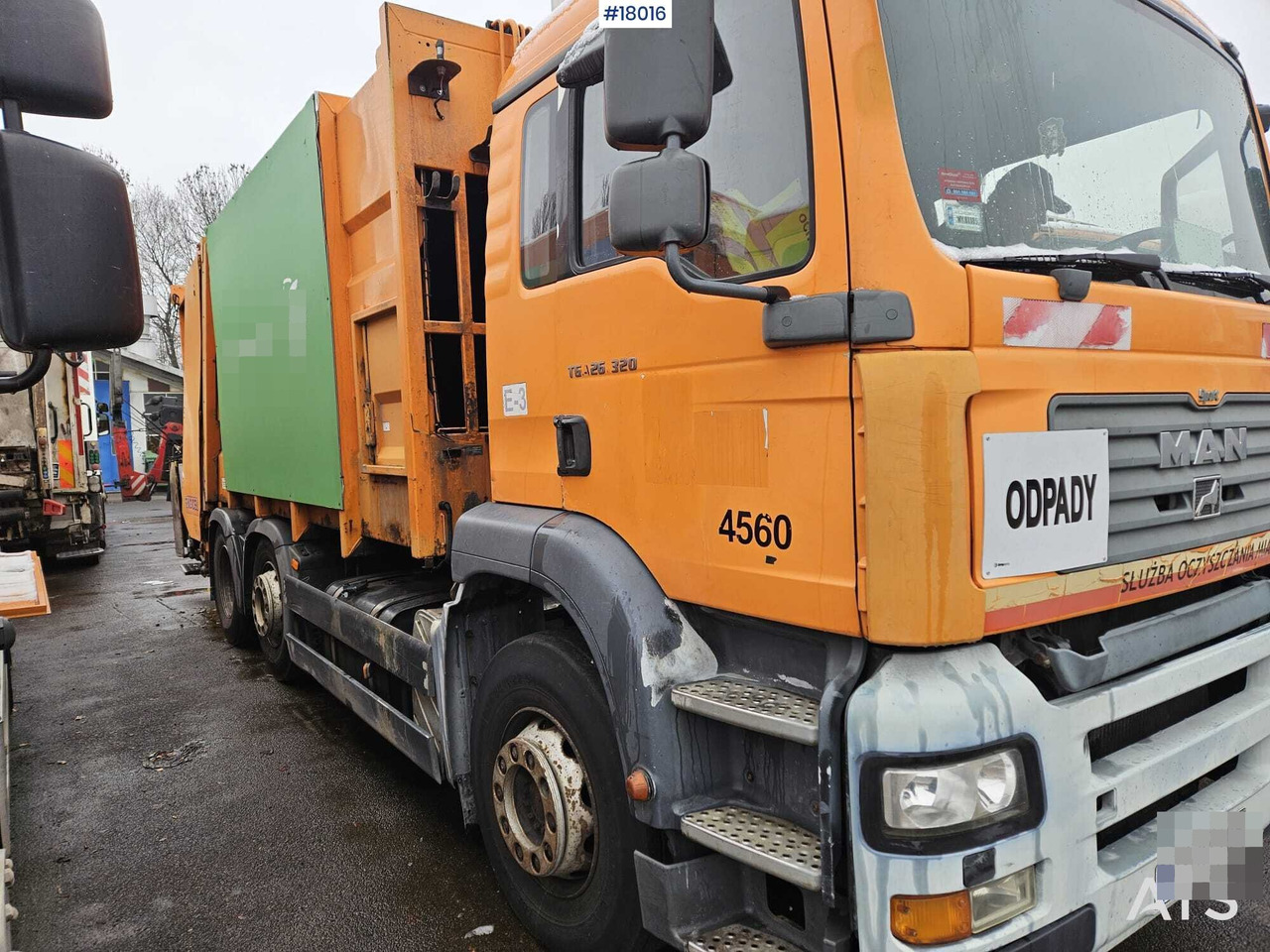 Truck MAN TGA 26.320 (2007) with EKOCEL MEDIUM XL garbage truck body. - Боклукчийска кола: снимка 5 Truck MAN TGA 26.320 (2007) with EKOCEL MEDIUM XL garbage truck body. - Боклукчийска кола: снимка 5