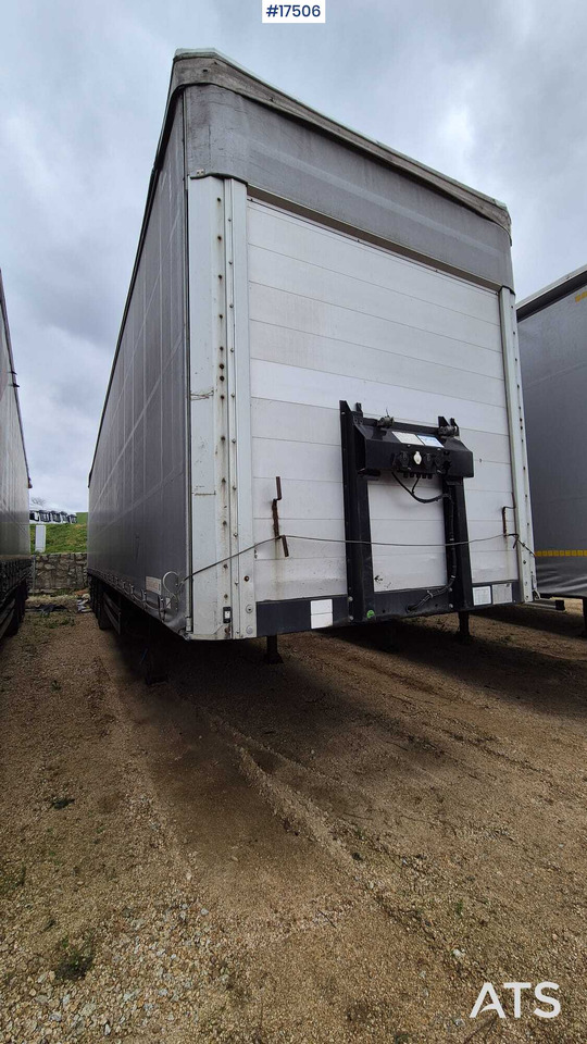 Truck Semi-trailer SCHWARZMULLER S1 (2014) - Брезентово полуремарке: снимка 3 Truck Semi-trailer SCHWARZMULLER S1 (2014) - Брезентово полуремарке: снимка 3