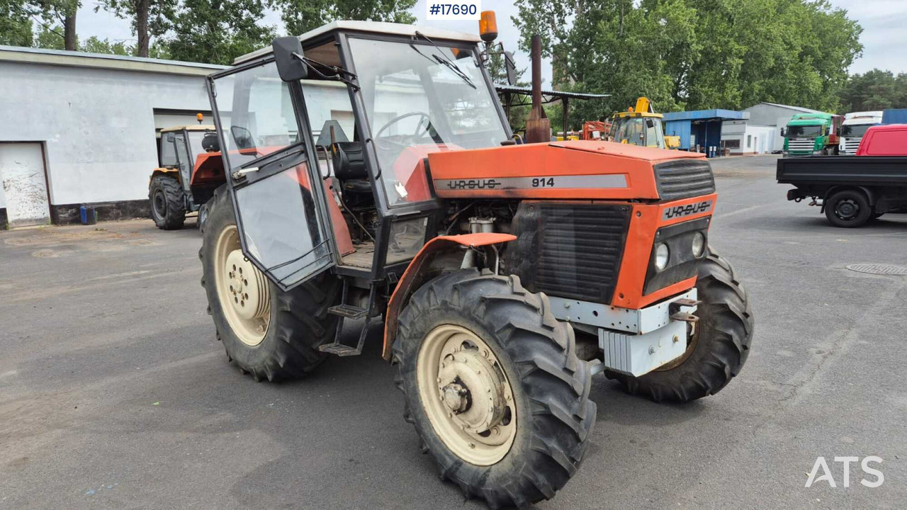 URSUS 914 tractor (1989) - Трактор: снимка 3 URSUS 914 tractor (1989) - Трактор: снимка 3