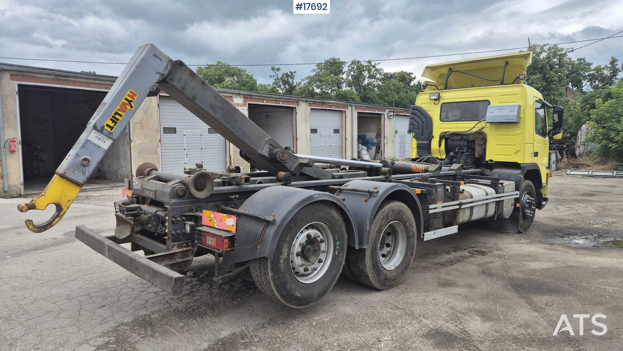 VOLVO FM 440 EURO 5 hooklift (2009) - Мултилифт с кука камион: снимка 5 VOLVO FM 440 EURO 5 hooklift (2009) - Мултилифт с кука камион: снимка 5