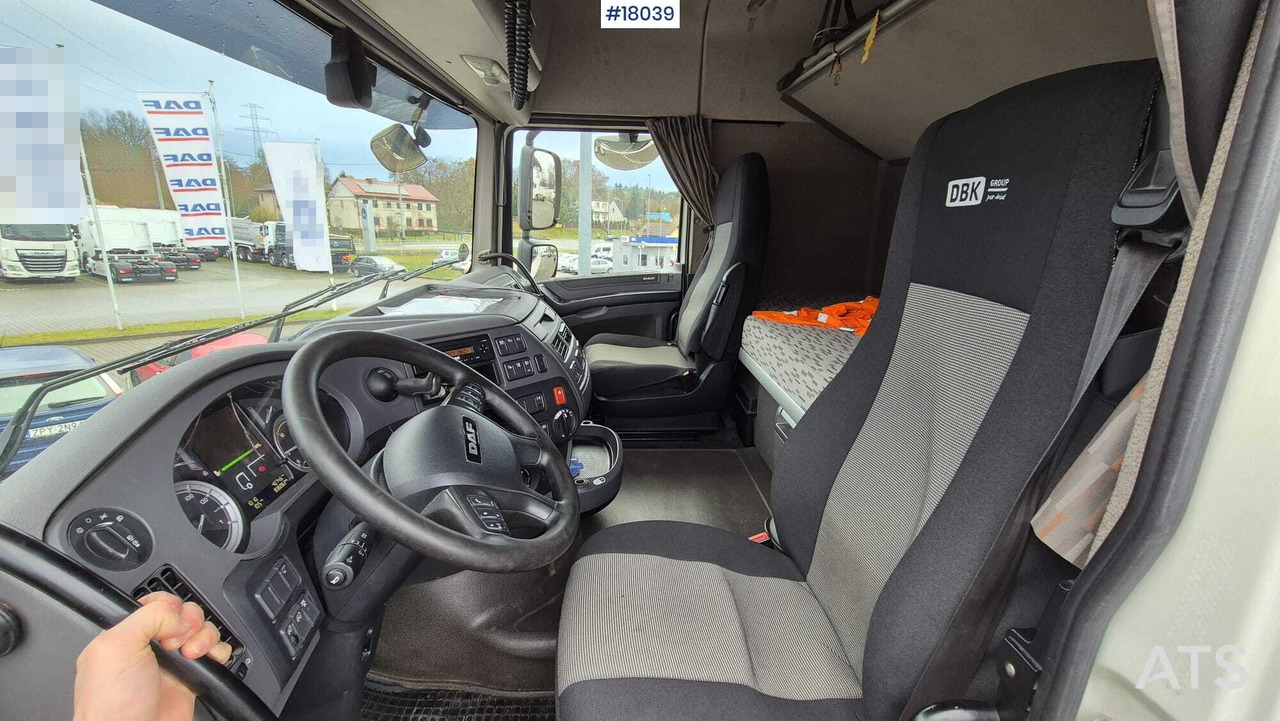 Влекач DAF XF 440 FT tractor unit (2017) Tipping hydraulics.: снимка 14