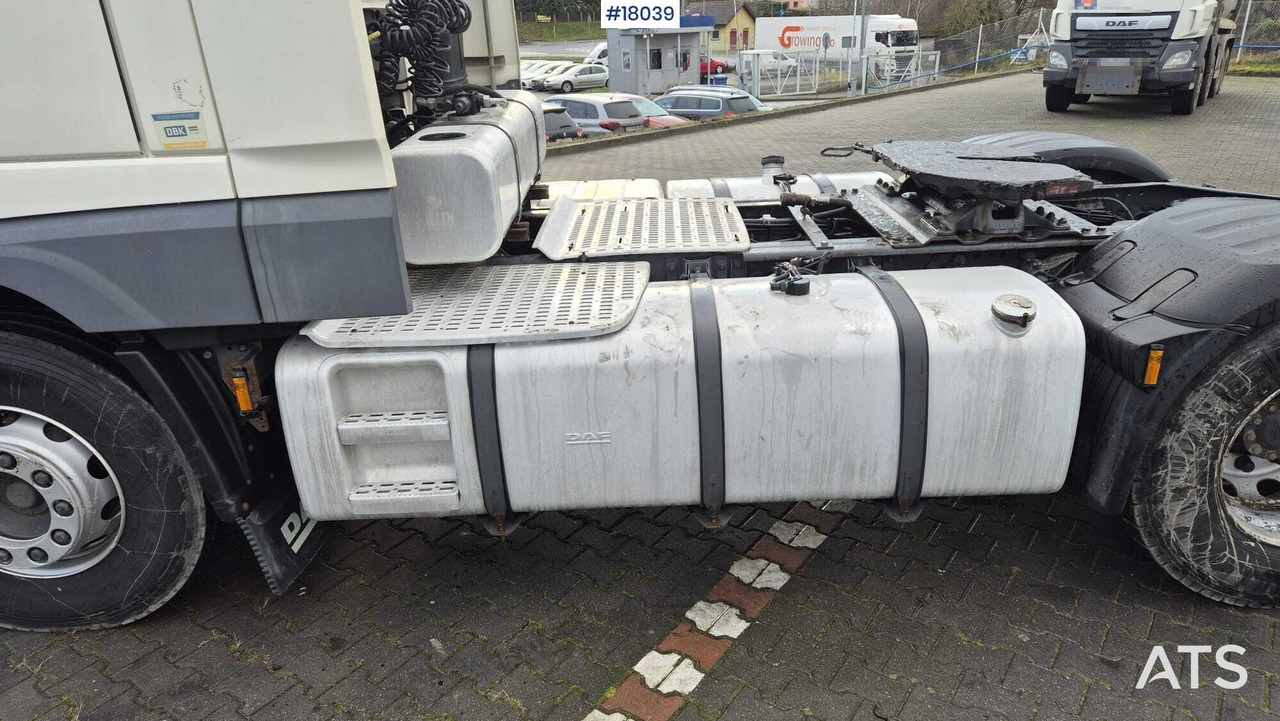 Влекач DAF XF 440 FT tractor unit (2017) Tipping hydraulics.: снимка 34