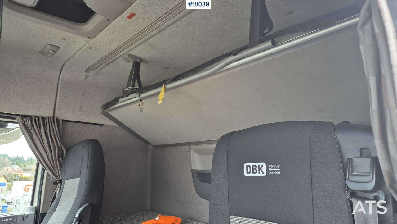 Влекач DAF XF 440 FT tractor unit (2017) Tipping hydraulics.: снимка 21