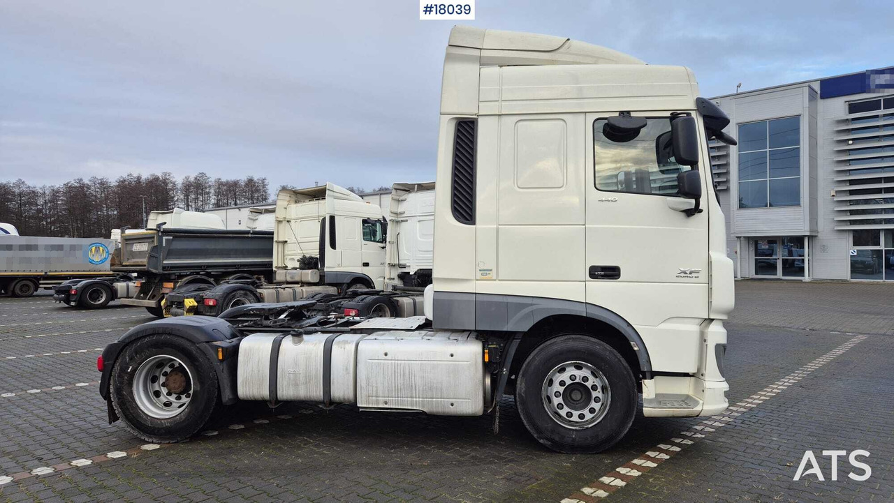 Влекач DAF XF 440 FT tractor unit (2017) Tipping hydraulics.: снимка 10