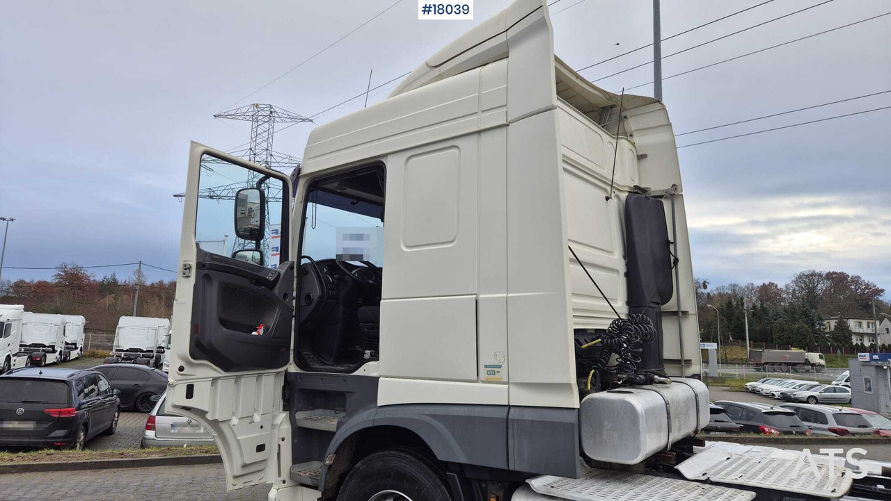 Влекач DAF XF 440 FT tractor unit (2017) Tipping hydraulics.: снимка 12