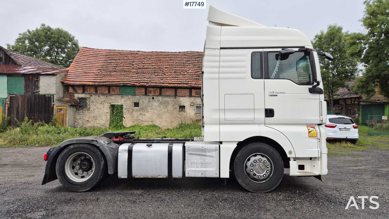 Truck tractor MAN TGX 18.480 EfficientLine (2016) - Влекач: снимка 5 Truck tractor MAN TGX 18.480 EfficientLine (2016) - Влекач: снимка 5