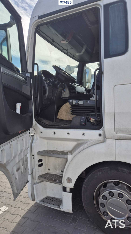Truck tractor MAN TGX 18.480 EfficientLine (2016) - Влекач: снимка 5 Truck tractor MAN TGX 18.480 EfficientLine (2016) - Влекач: снимка 5