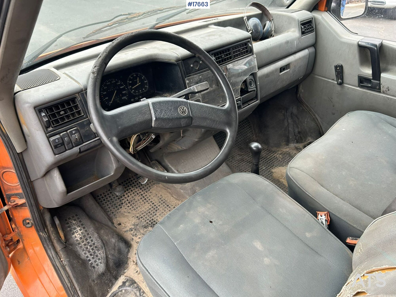 Брезентов бус, Бус с двойна кабина Volkswagen Transporter 1.9D double cab with box body (1992): снимка 14