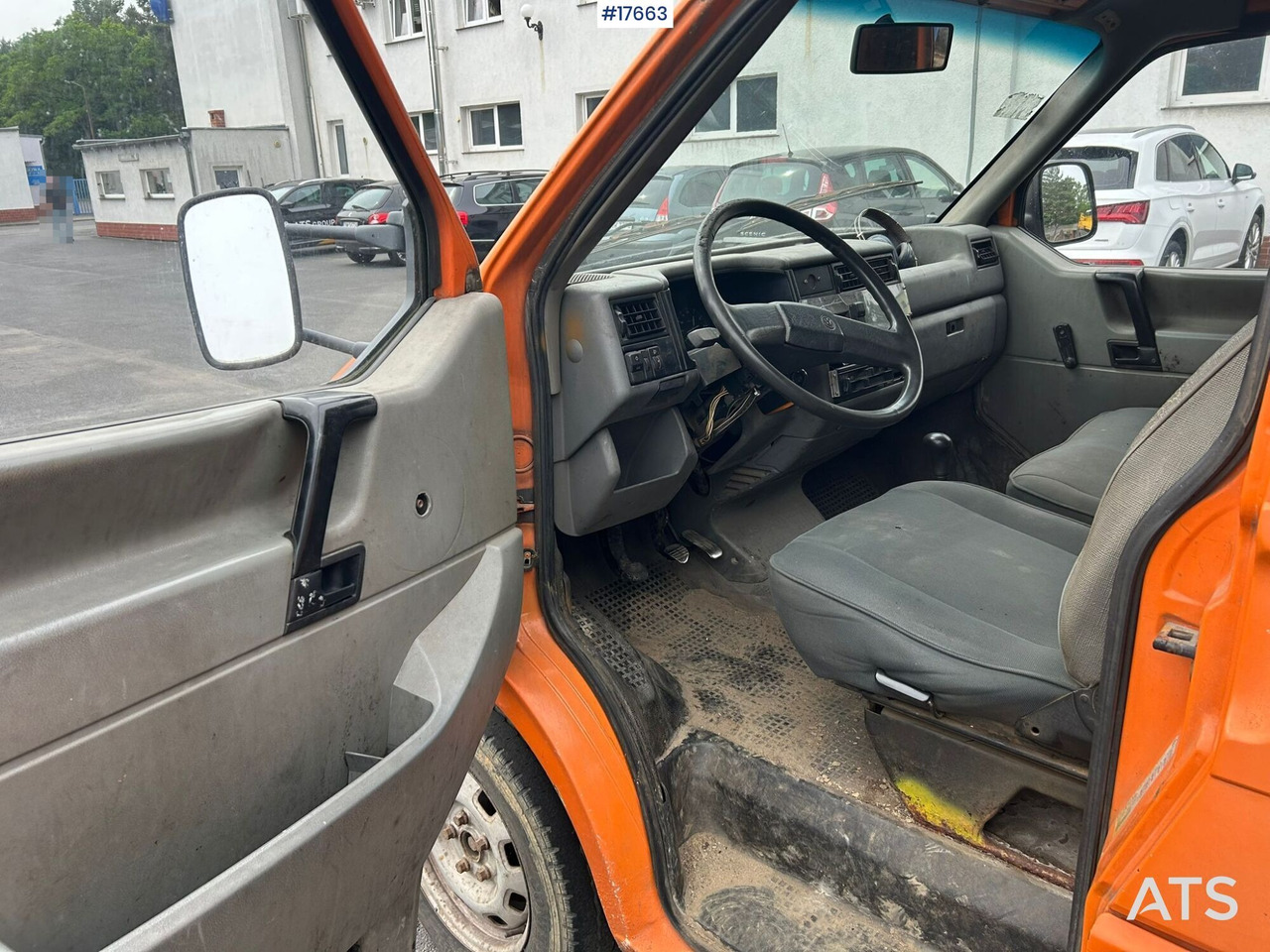 Брезентов бус, Бус с двойна кабина Volkswagen Transporter 1.9D double cab with box body (1992): снимка 12