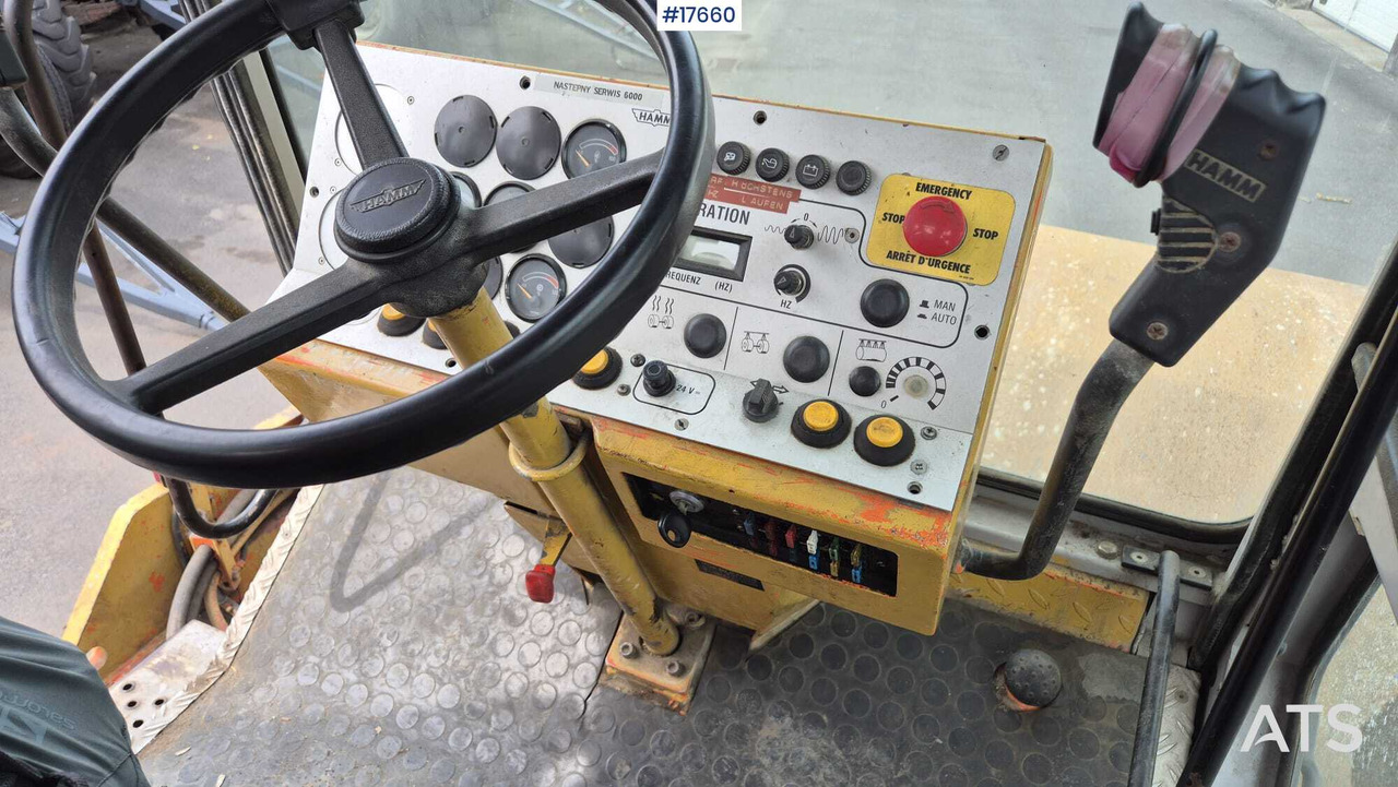 Лизинг на  Walec HAMM 4011D (1996) Walec HAMM 4011D (1996): снимка 18