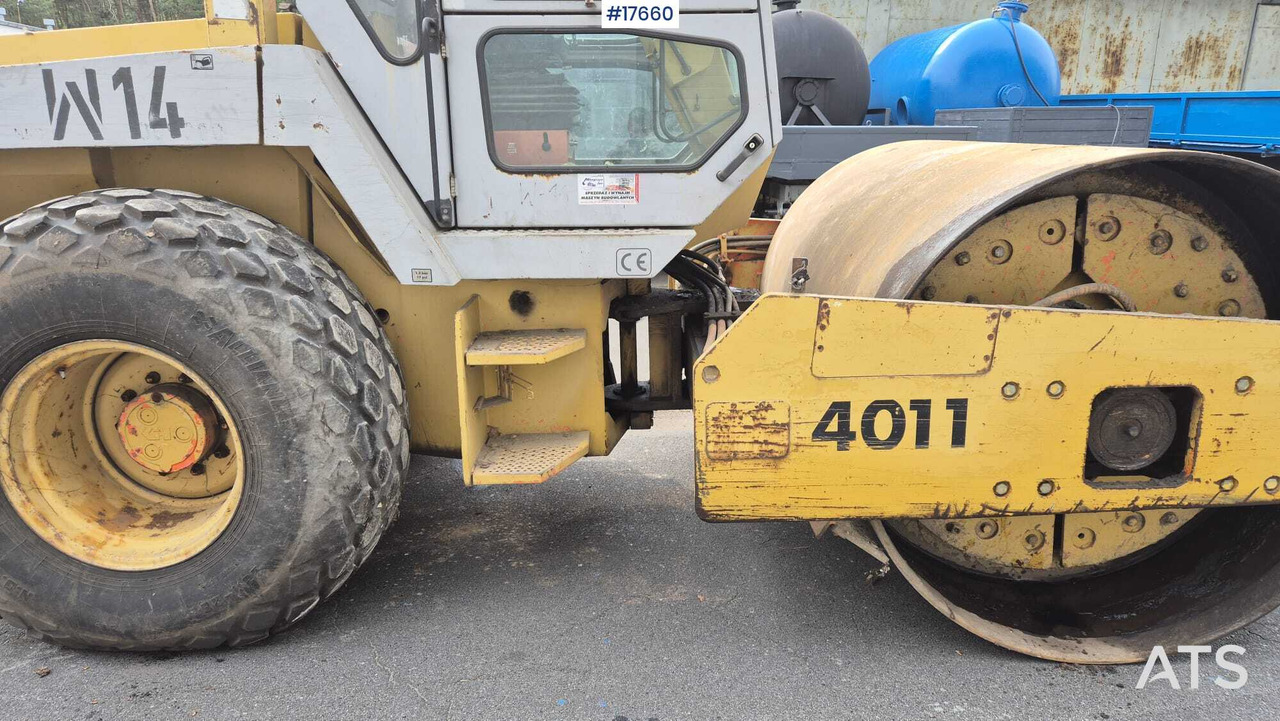 Лизинг на  Walec HAMM 4011D (1996) Walec HAMM 4011D (1996): снимка 9