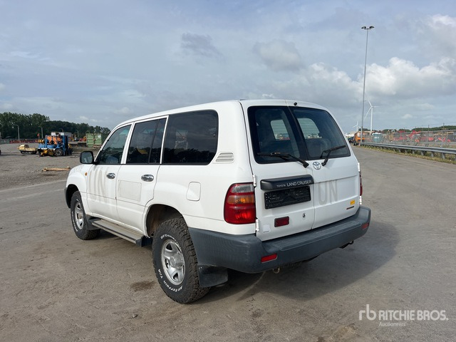 1999 Toyota Land Cruiser HZJ105L-GCMRS SUV - Джип: снимка 2 1999 Toyota Land Cruiser HZJ105L-GCMRS SUV - Джип: снимка 2