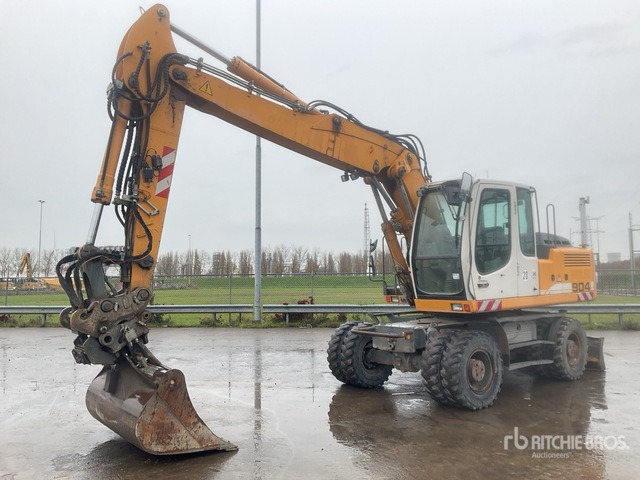 2007 Liebherr A904C Wheel Excavator - Колесен багер: снимка 2 2007 Liebherr A904C Wheel Excavator - Колесен багер: снимка 2