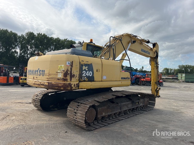 2010 Komatsu PC240LC-8 Tracked Excavator - Верижен багер: снимка 3 2010 Komatsu PC240LC-8 Tracked Excavator - Верижен багер: снимка 3