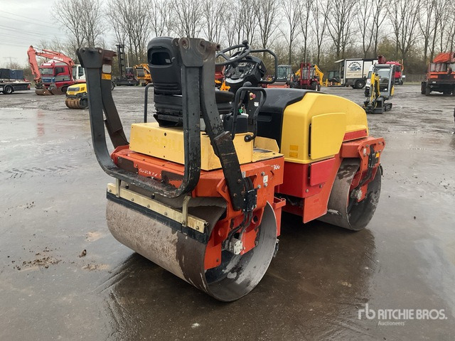 2012 Dynapac CC1300 Double Drum Roller - Пътен валяк: снимка 3 2012 Dynapac CC1300 Double Drum Roller - Пътен валяк: снимка 3