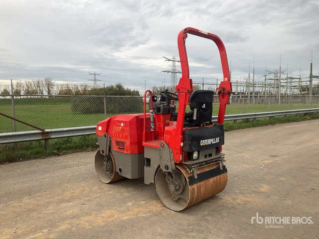 2013 Cat CB22 Double Drum Roller - Пътен валяк: снимка 3 2013 Cat CB22 Double Drum Roller - Пътен валяк: снимка 3