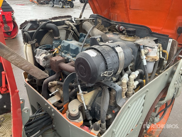 2014 Bomag BW100AD-4 (Inoperable) Double Drum Roller - Пътен валяк: снимка 4 2014 Bomag BW100AD-4 (Inoperable) Double Drum Roller - Пътен валяк: снимка 4