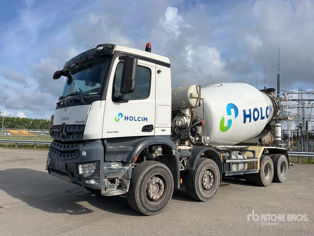 2014 Mercedes-Benz Arocs 3236 8x4 Mixer Truck - Косачка-шредер/ Мулчер: снимка 2 2014 Mercedes-Benz Arocs 3236 8x4 Mixer Truck - Косачка-шредер/ Мулчер: снимка 2