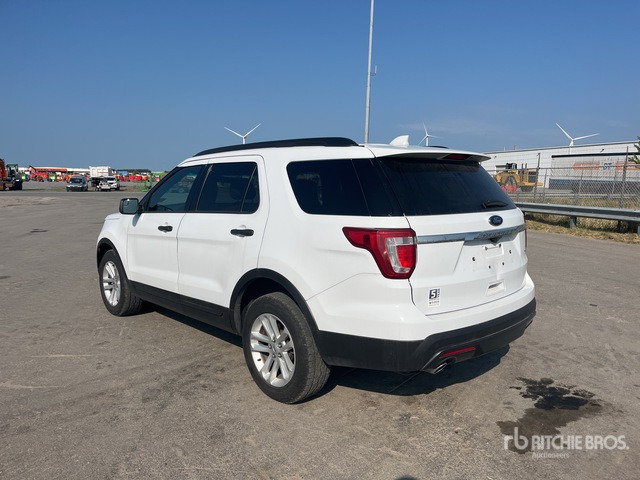 2015 Ford Explorer 4WD SUV - Джип: снимка 1 2015 Ford Explorer 4WD SUV - Джип: снимка 1