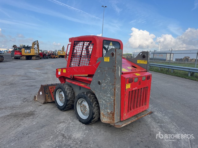2017 Gehl Skid Steer Loader - Мини челен товарач: снимка 3 2017 Gehl Skid Steer Loader - Мини челен товарач: снимка 3