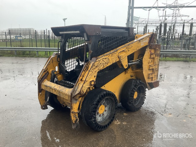 2018 Cat 226D (Inoperable) Skid Steer Loader - Мини челен товарач: снимка 1 2018 Cat 226D (Inoperable) Skid Steer Loader - Мини челен товарач: снимка 1