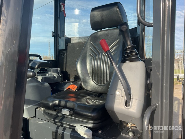 2024 Yanmar ViO50-6B Tracked Excavator - Верижен багер: снимка 5 2024 Yanmar ViO50-6B Tracked Excavator - Верижен багер: снимка 5