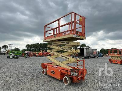 HOLLAND LIFT X-105EL12 - Ножична работна платформа: снимка 2 HOLLAND LIFT X-105EL12 - Ножична работна платформа: снимка 2